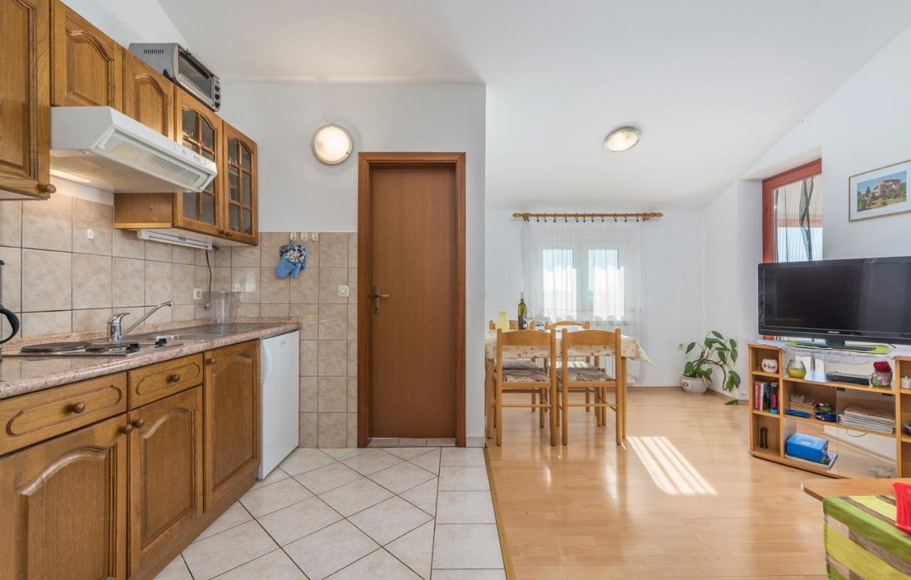 Apartments Ulika Červar-Porat Dış mekan fotoğraf