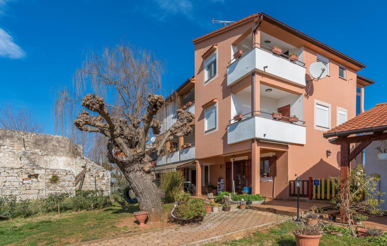 Apartments Ulika Červar-Porat Dış mekan fotoğraf